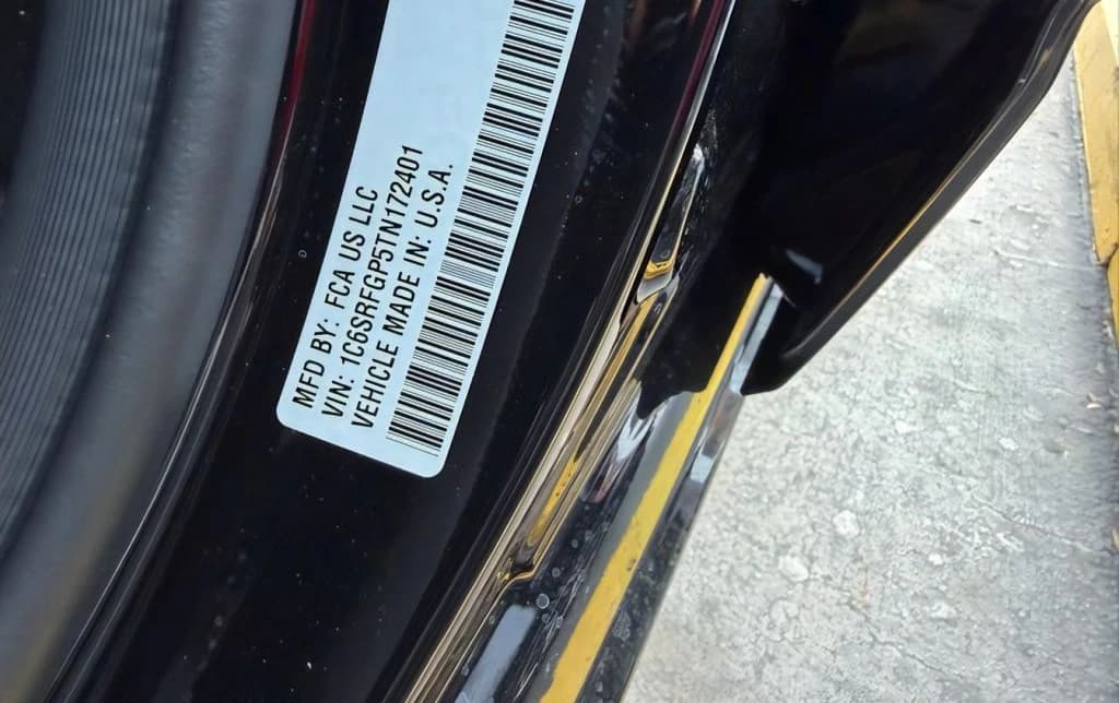Ram 1500 Warlock 4x4 Crew Cab 5'7" Box 2026 — side view