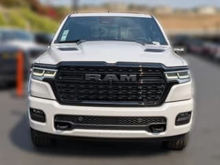 Ram 1500 Limited 4x4 Crew Cab 5'7" Box