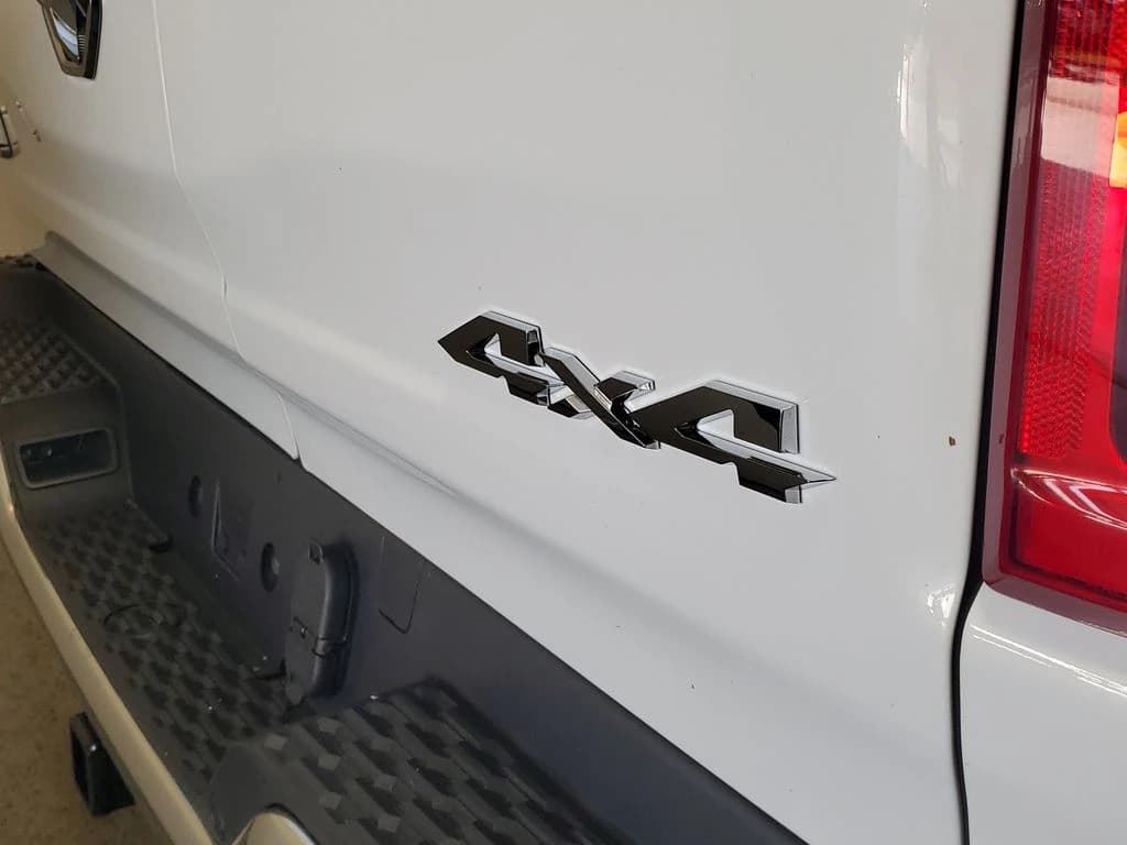 Ram 1500 Longhorn 4x4 Crew Cab 5'7" Box 2026 — side view