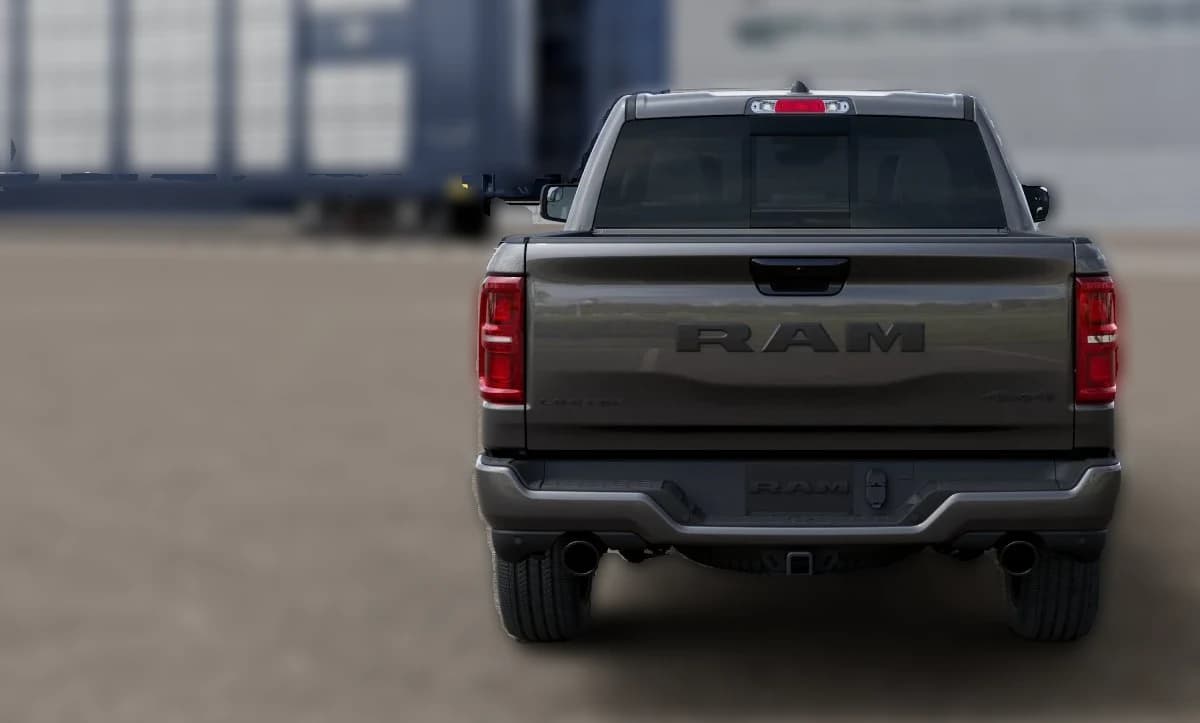Ram 1500 Limited 4x4 Crew Cab 5'7" Box 2026 — side view