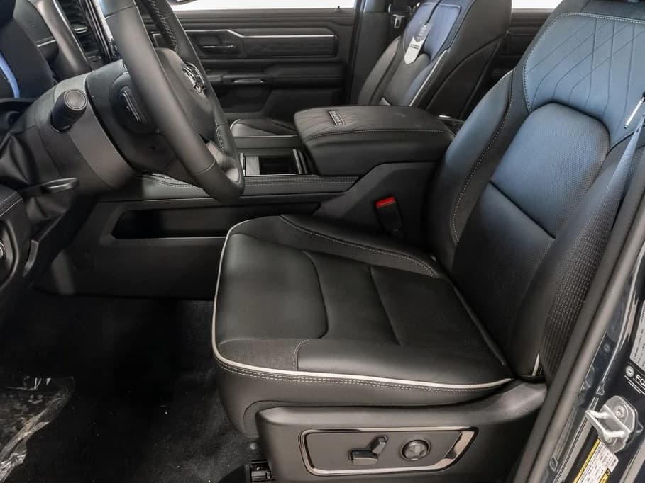 Ram 1500 Limited 4x4 Crew Cab 5'7" Box 2026 — side view