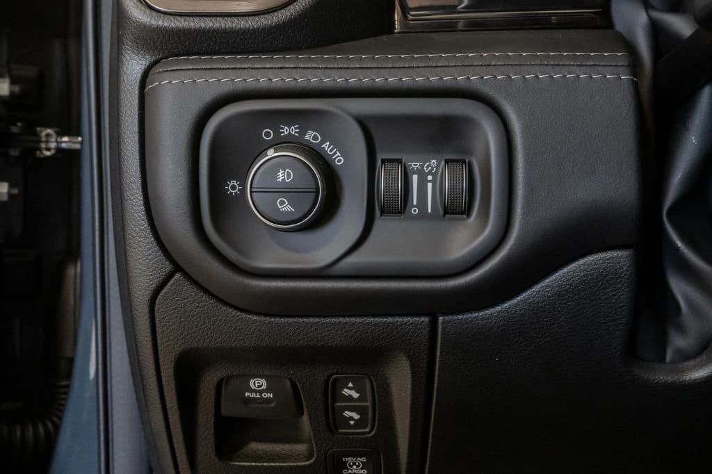 Ram 1500 Limited 4x4 Crew Cab 5'7" Box 2026 — side view
