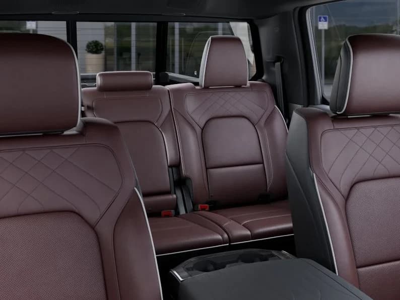 Ram 1500 Limited 4x4 Crew Cab 5'7" Box 2026 — side view