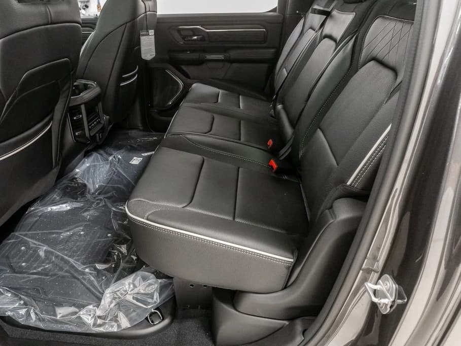 Ram 1500 Limited 4x4 Crew Cab 5'7" Box 2026 — side view