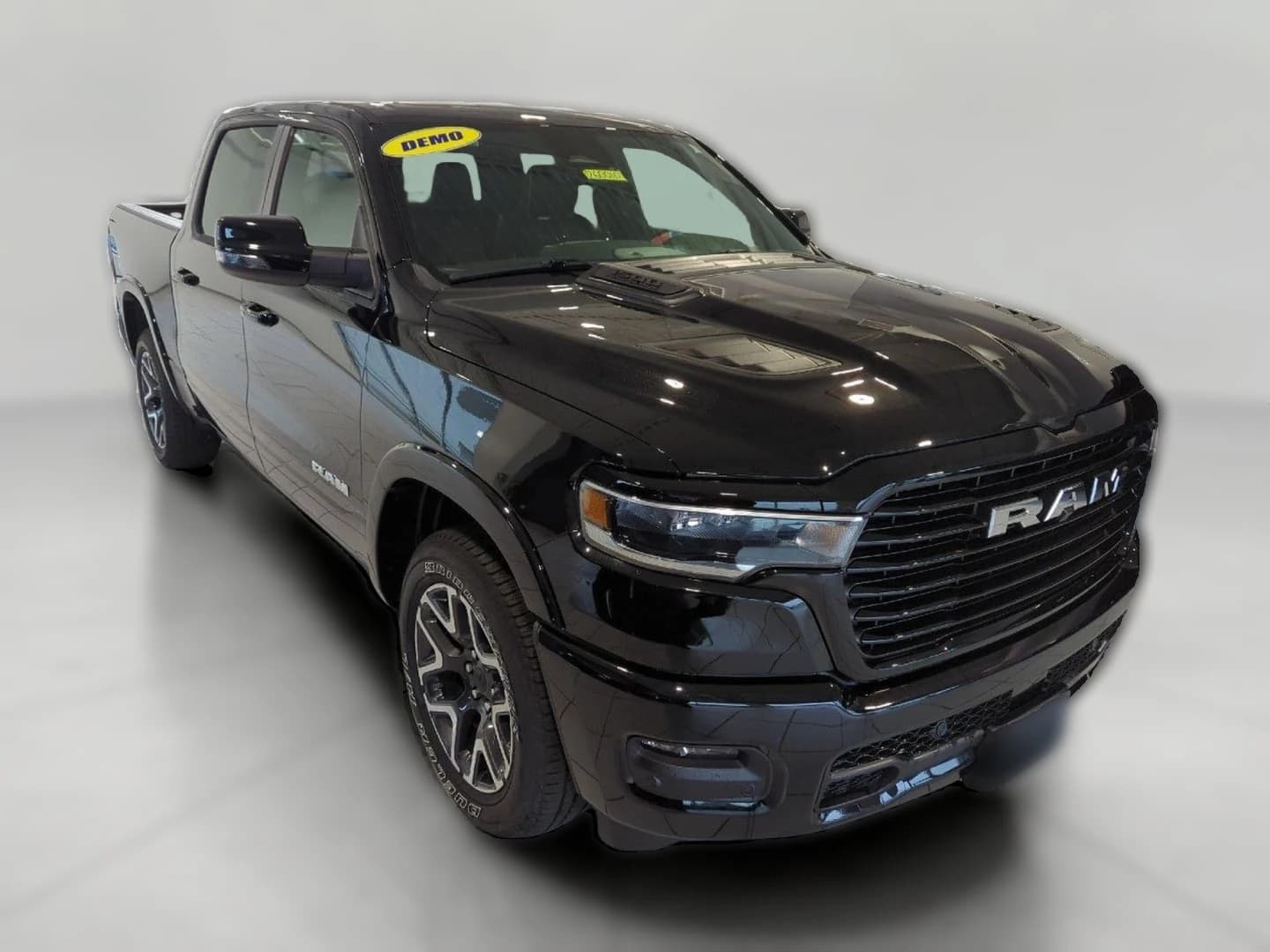Ram 1500 Laramie 4x4 Crew Cab 5'7" Box 2026 — side view