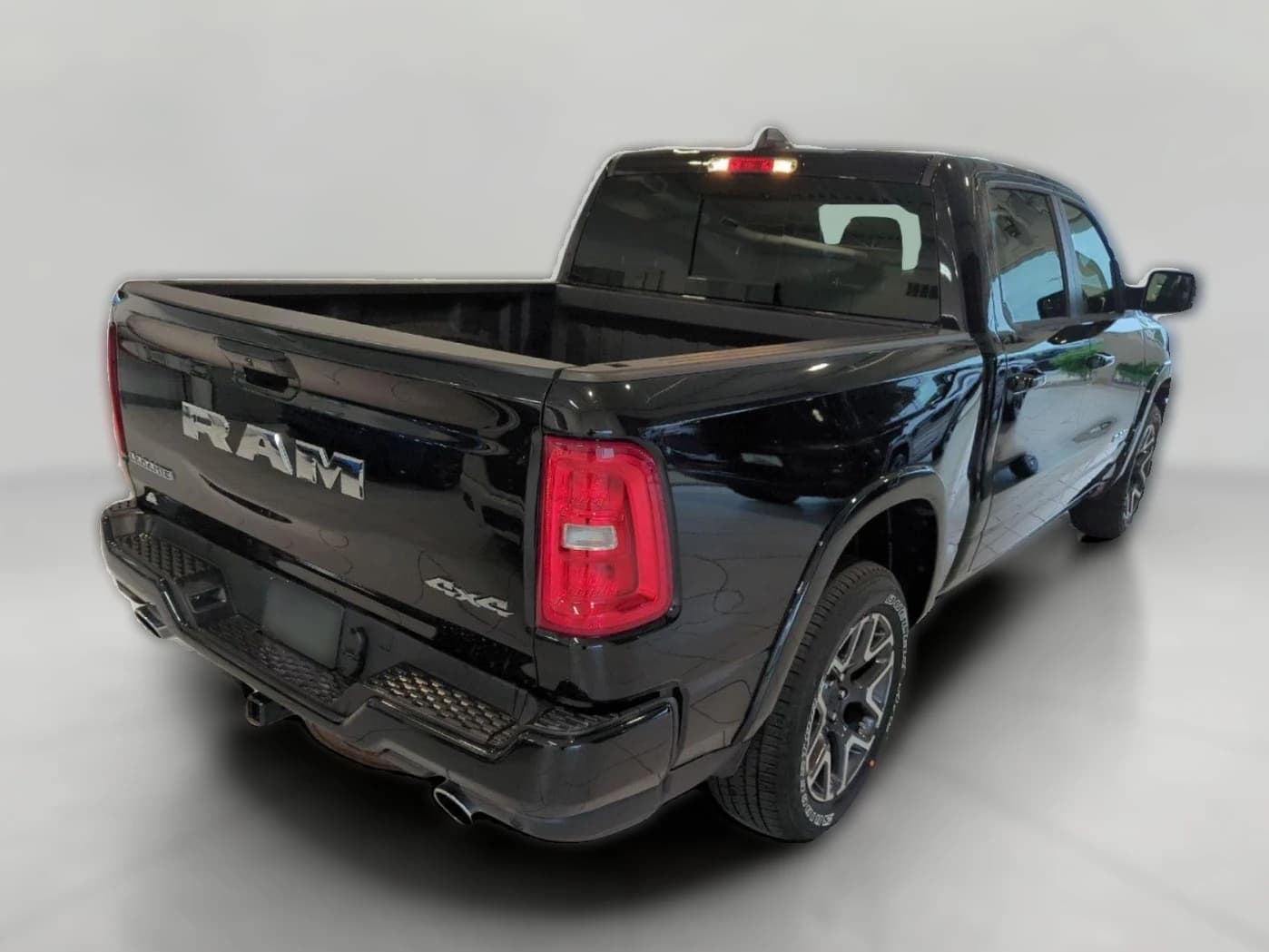 Ram 1500 Laramie 4x4 Crew Cab 5'7" Box 2026 — side view