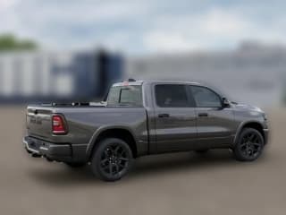 Ram 1500 Laramie 4x4 Crew Cab 5'7" Box