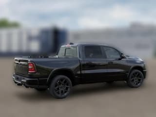 Ram 1500 Laramie 4x4 Crew Cab 5'7" Box