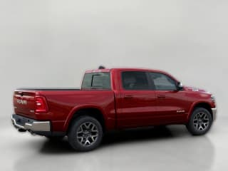 Ram 1500 Laramie 4x4 Crew Cab 5'7" Box