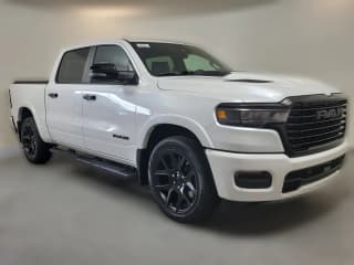 Ram 1500 Laramie 4x4 Crew Cab 5'7" Box