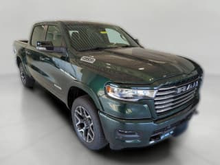 Ram 1500 Laramie 4x4 Crew Cab 5'7" Box