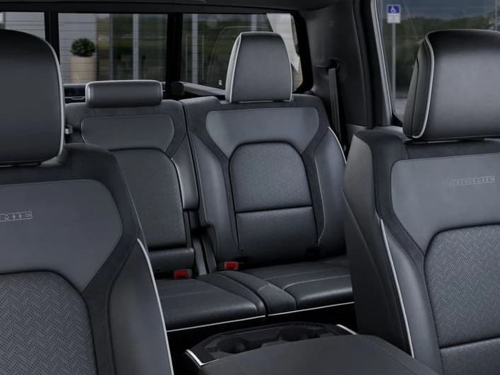 Ram 1500 Laramie 4x4 Crew Cab 5'7" Box 2026 — side view
