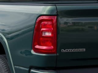 Ram 1500 Laramie 4x4 Crew Cab 5'7" Box