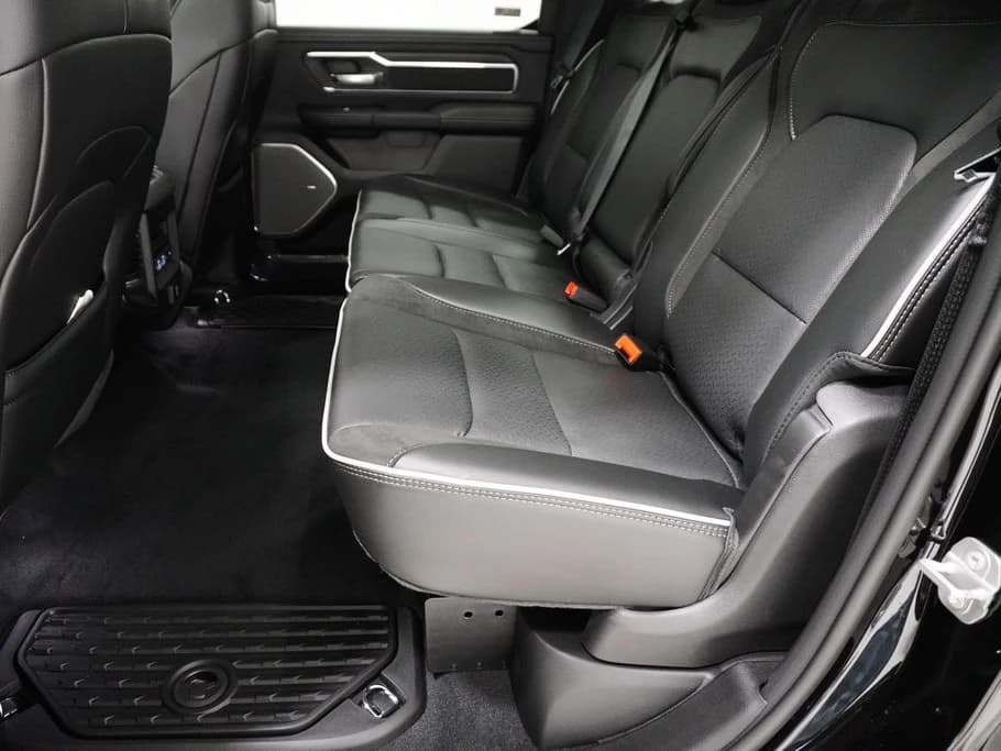 Ram 1500 Laramie 4x4 Crew Cab 5'7" Box 2026 — side view