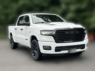 Ram 1500 Laramie 4x4 Crew Cab 5'7" Box