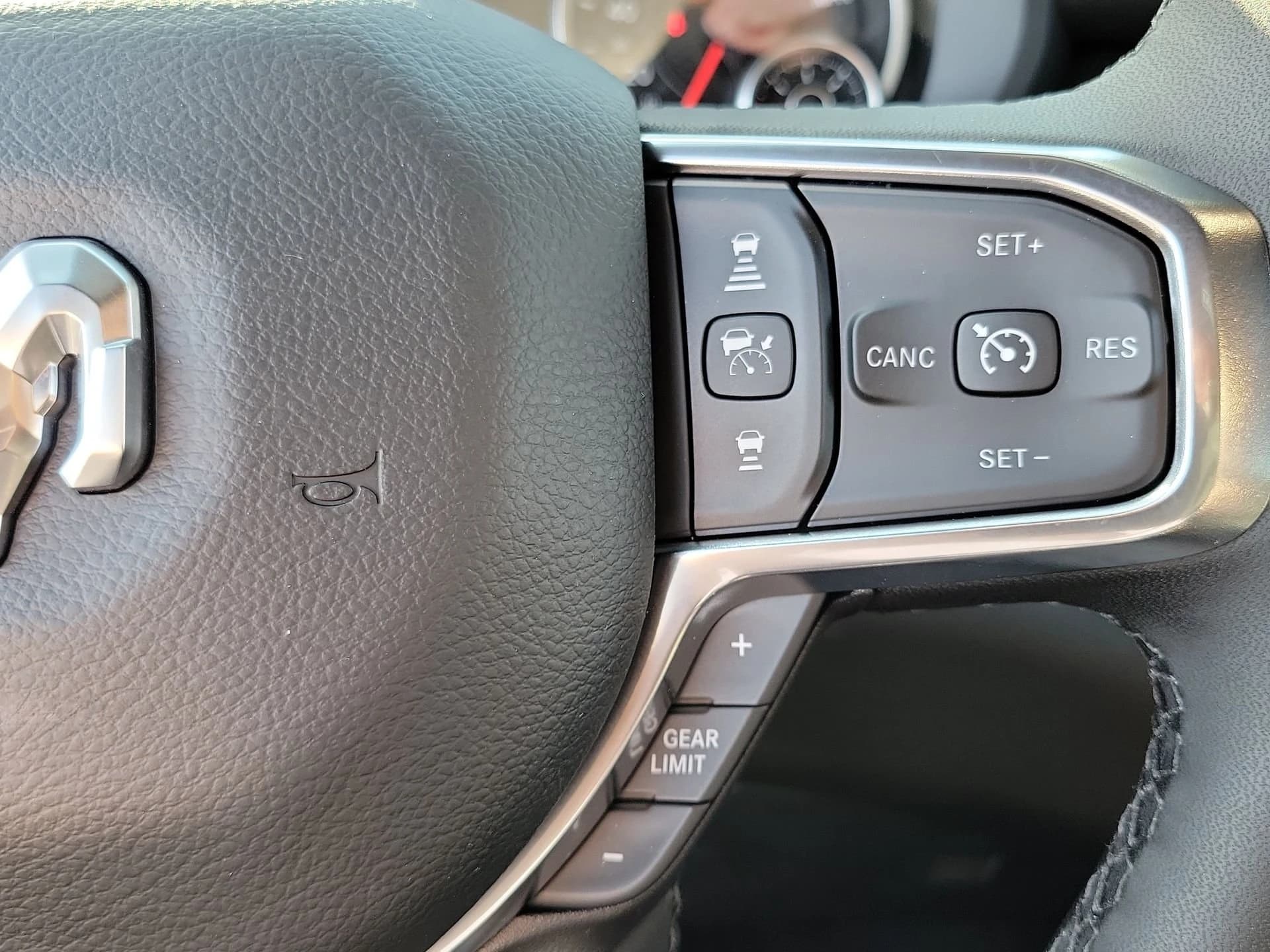 Ram 1500 Laramie 4x4 Crew Cab 5'7" Box 2026 — side view
