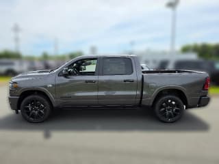 Ram 1500 Laramie 4x4 Crew Cab 5'7" Box