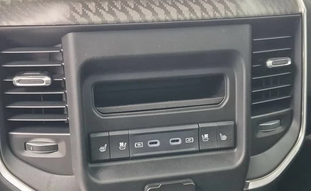 Ram 1500 Tungsten 4x4 Crew Cab 5'7" Box 2026 — side view