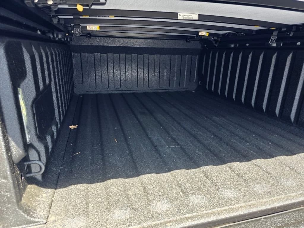 Ram 1500 Tungsten 4x4 Crew Cab 5'7" Box 2026 — side view