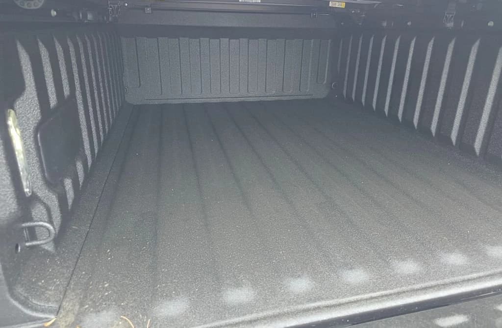 Ram 1500 Tungsten 4x4 Crew Cab 5'7" Box 2026 — side view