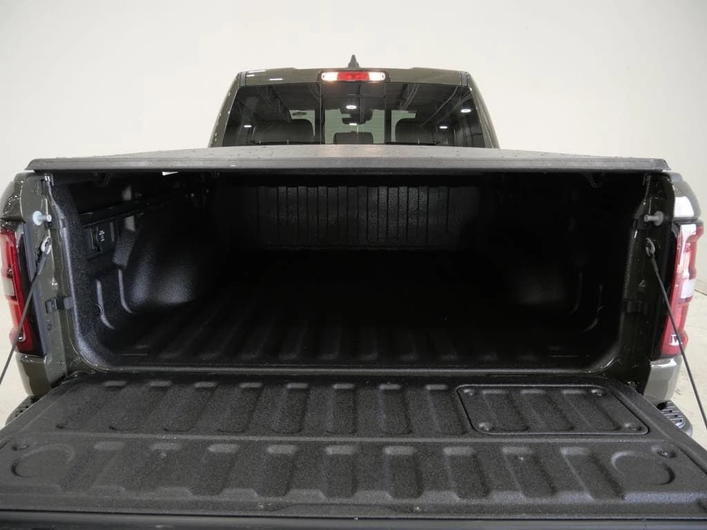 Ram 1500 Rebel 4x4 Crew Cab 5'7" Box 2027 — side view