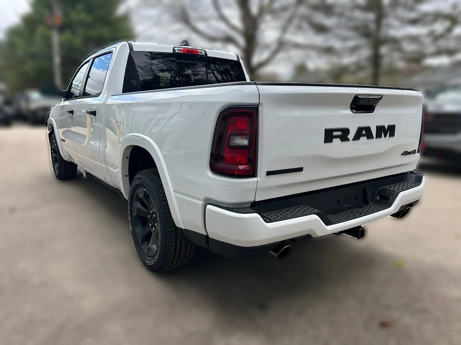 Ram 1500 Big Horn 4x4 Crew Cab 6'4" Box 2026 — side view