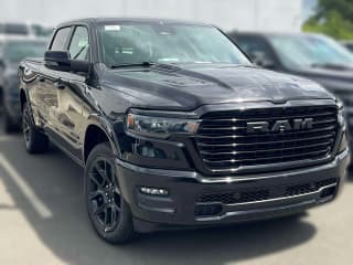 Ram 1500 Laramie 4x4 Crew Cab 6'4" Box
