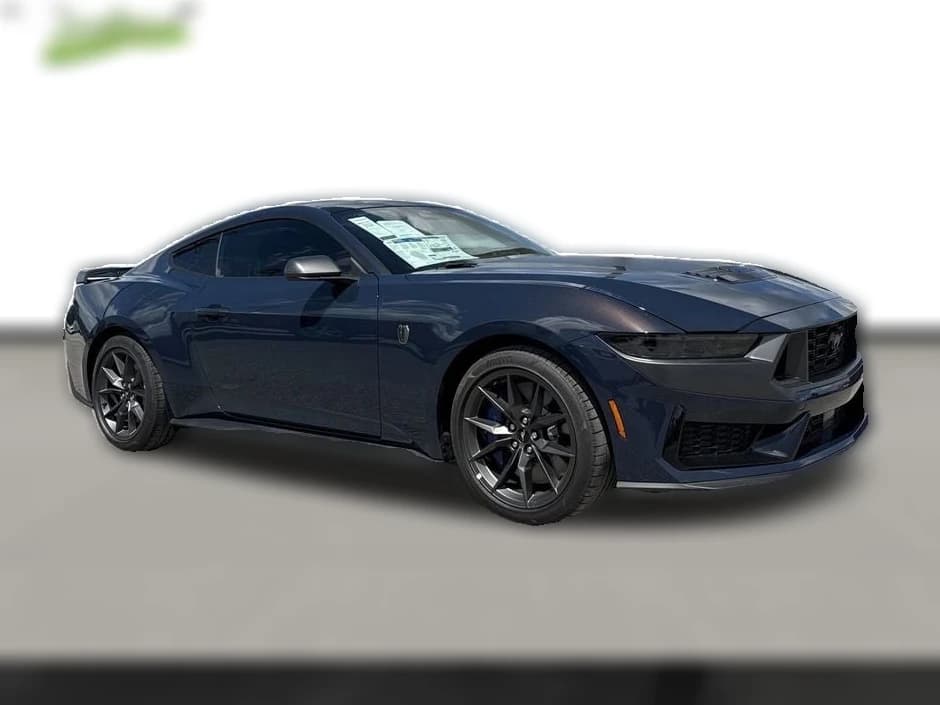 Ford Mustang Dark Horse Fastback 2025 — side view