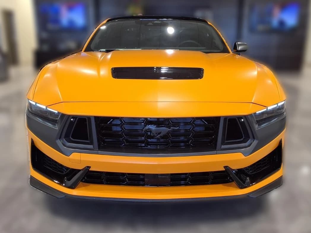 Ford Mustang Dark Horse Fastback 2026 — side view