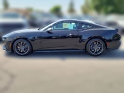 Ford Mustang Dark Horse Fastback 2026 — side view