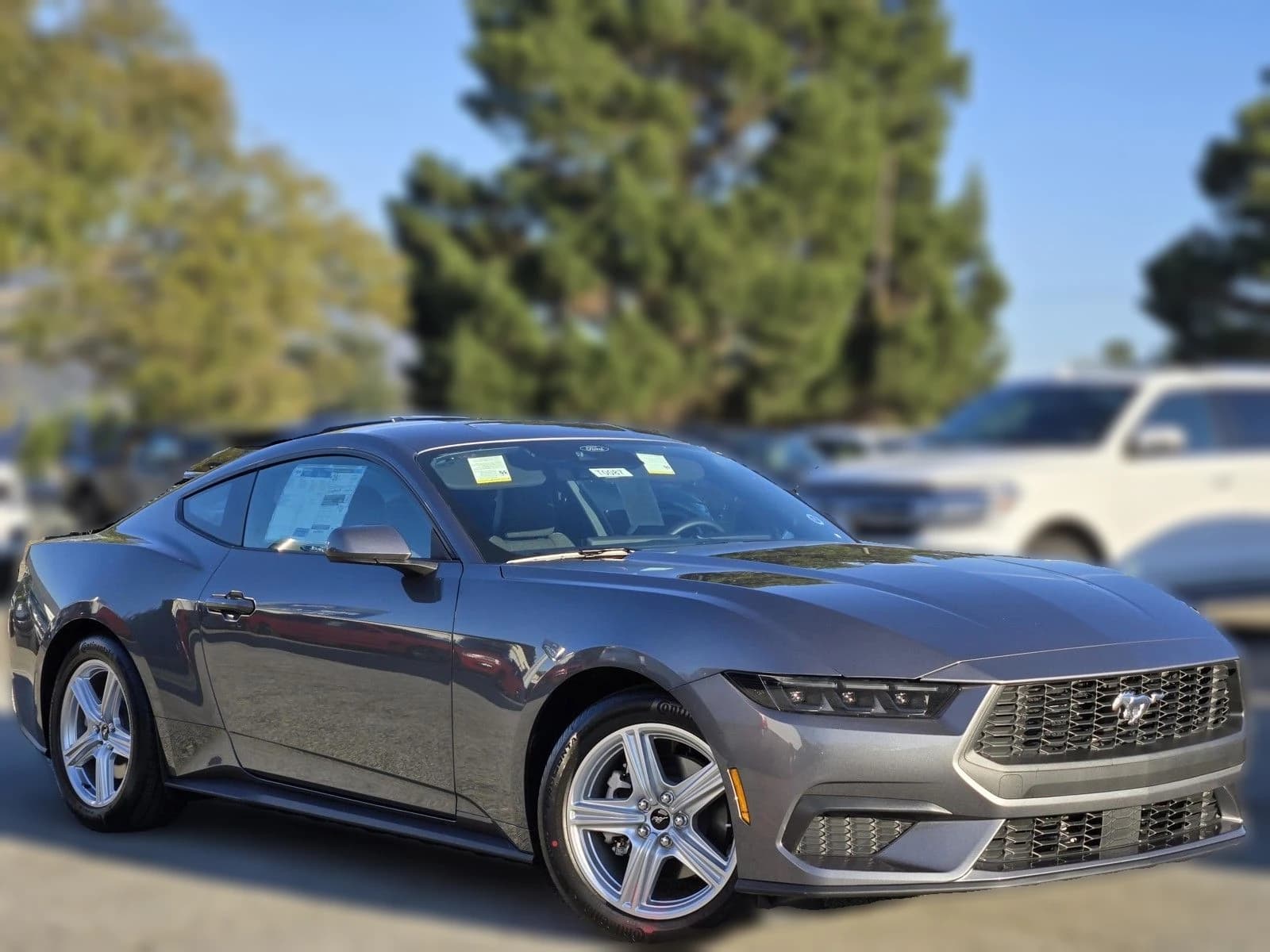 Ford Mustang EcoBoost Fastback 2026 — side view