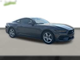 Ford Mustang EcoBoost Fastback 2026 — side view