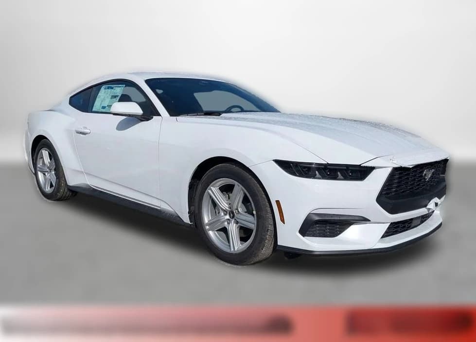 Ford Mustang EcoBoost Fastback 2026 — side view