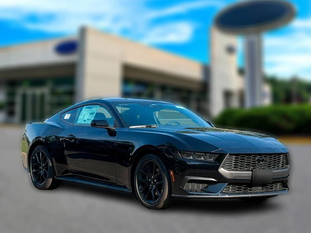 Ford Mustang EcoBoost Fastback 2026 — side view