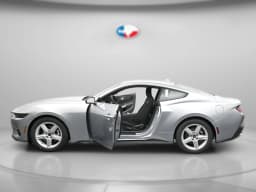 Ford Mustang EcoBoost Fastback 2026 — side view