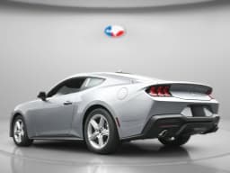 Ford Mustang EcoBoost Fastback 2026 — side view
