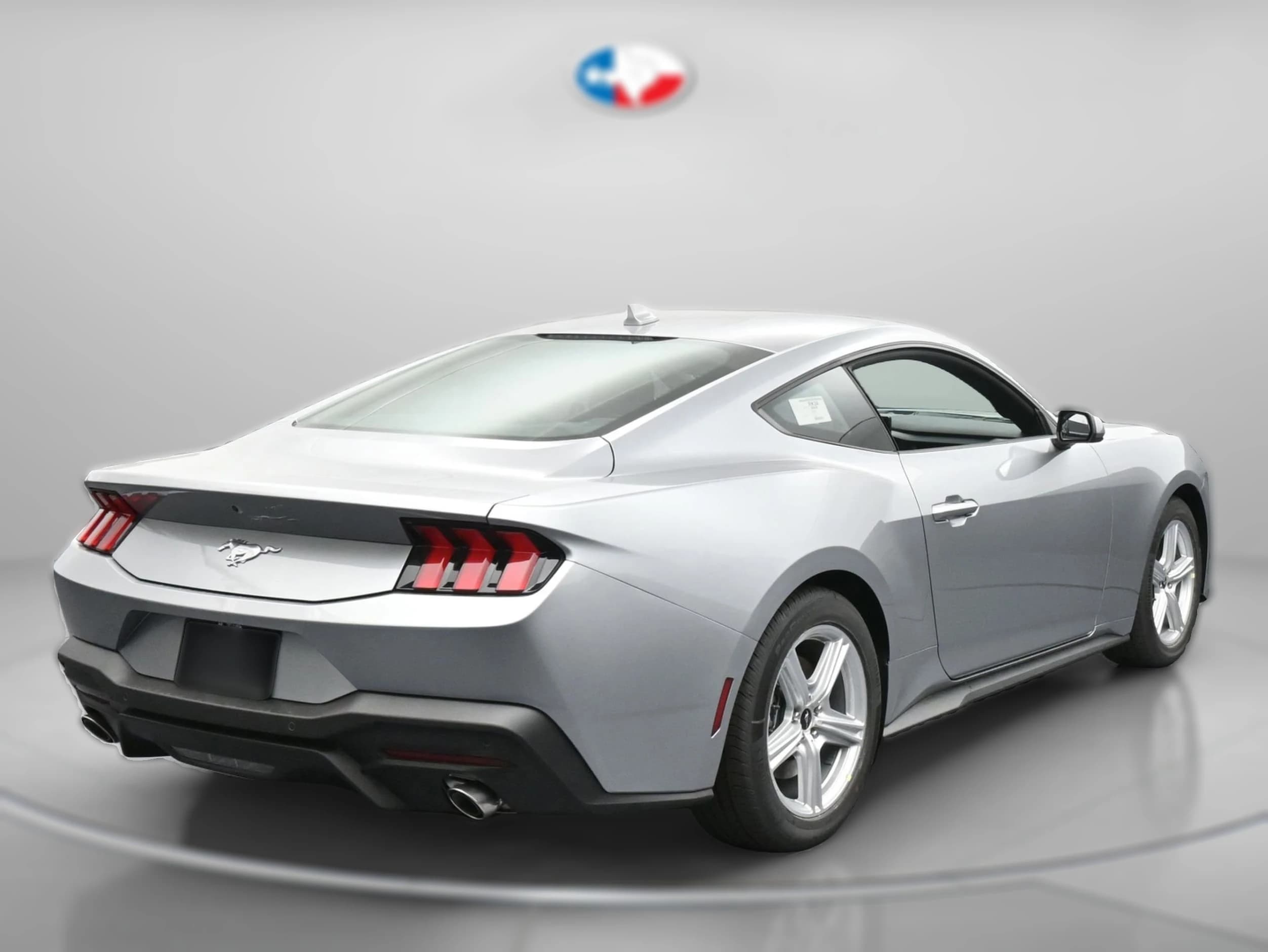 Ford Mustang EcoBoost Fastback 2026 — side view