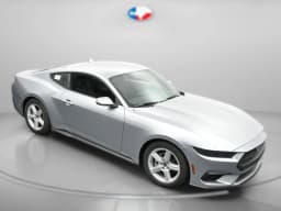 Ford Mustang EcoBoost Fastback 2026 — side view