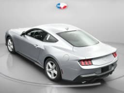 Ford Mustang EcoBoost Fastback 2026 — side view
