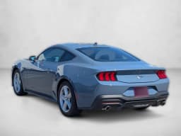 Ford Mustang EcoBoost Fastback 2026 — side view