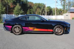 Ford Mustang EcoBoost Premium Fastback 2026 — side view