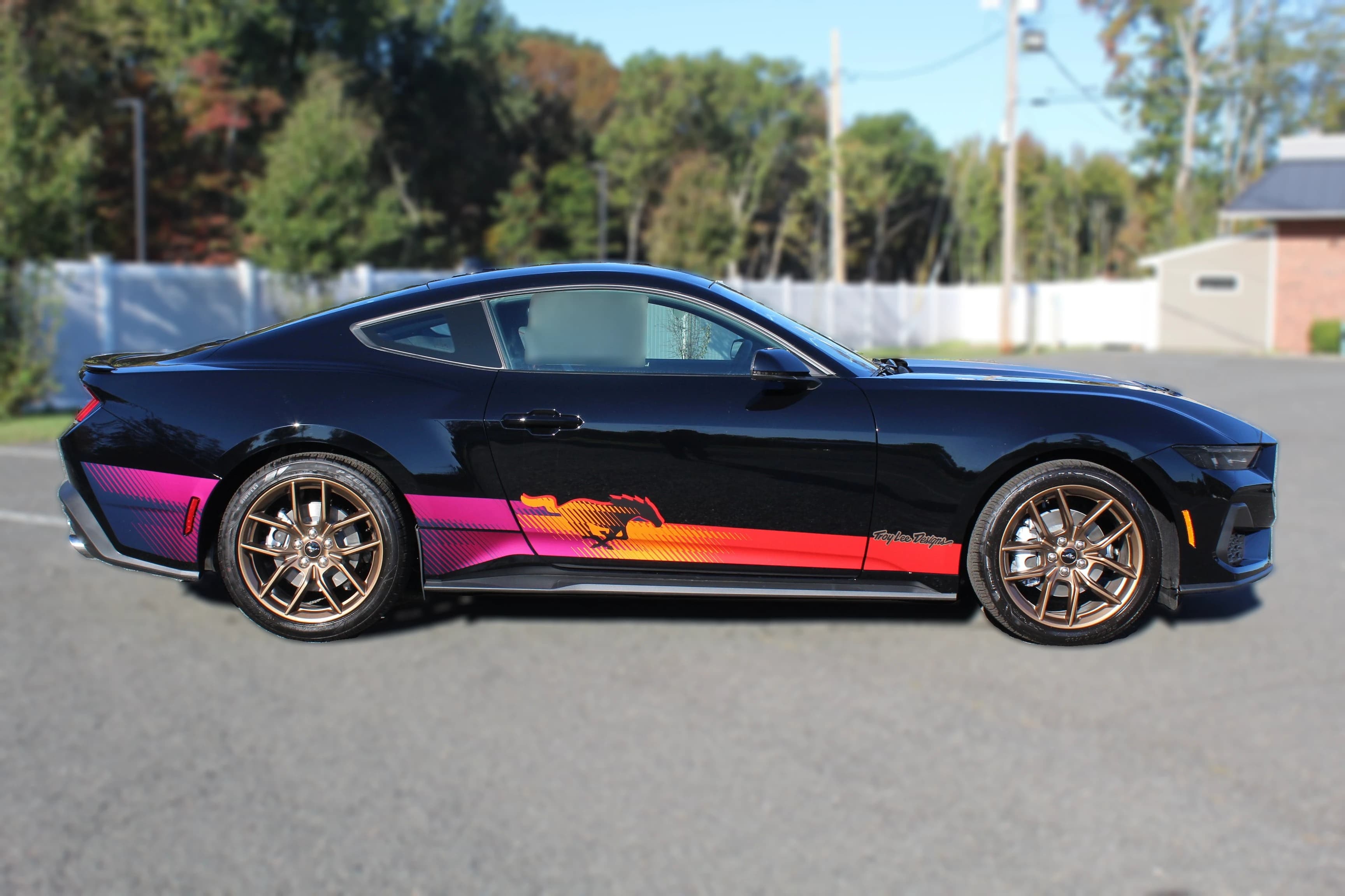 Ford Mustang EcoBoost Premium Fastback 2026 — side view