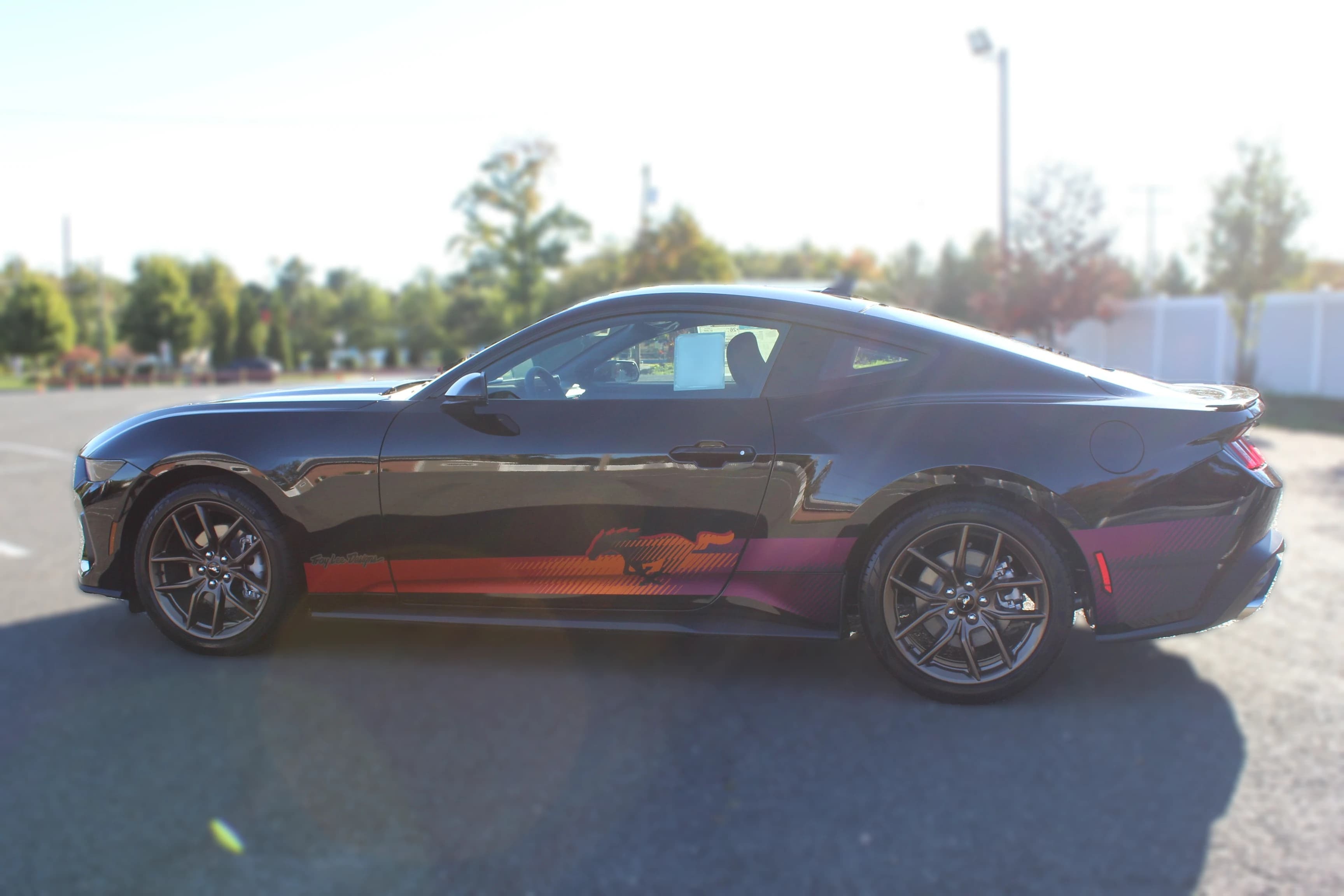 Ford Mustang EcoBoost Premium Fastback 2026 — side view