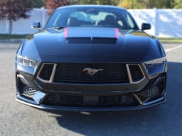 Ford Mustang EcoBoost Premium Fastback 2026 — side view