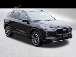 Ford Escape PHEV FWD