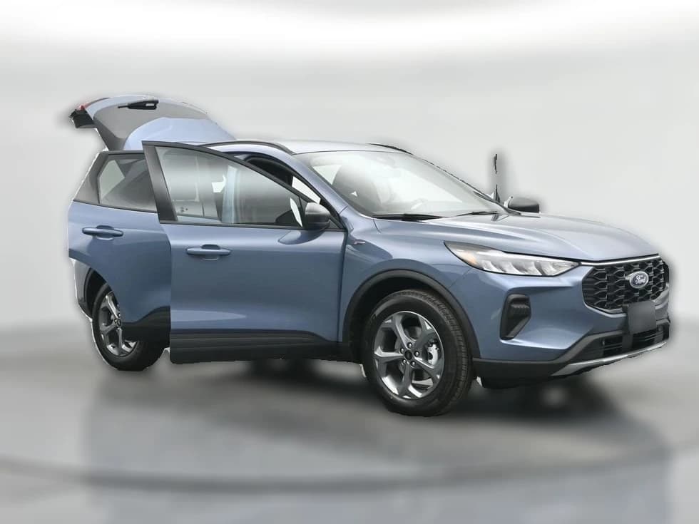 Ford Escape ST-Line FWD 2025 — side view