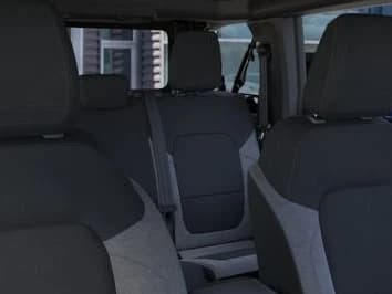 Ford Bronco Base 4 Door 4x4 2026 — side view