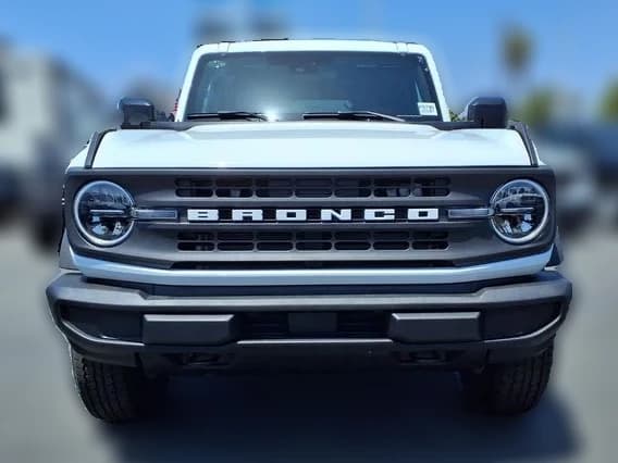 Ford Bronco Big Bend 4 Door 4x4 2026 — side view
