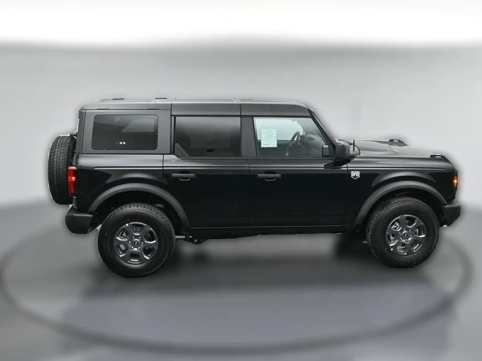 Ford Bronco Big Bend 4 Door 4x4 2026 — side view