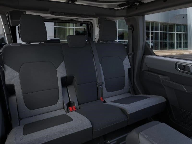 Ford Bronco Big Bend 4 Door 4x4 2026 — side view